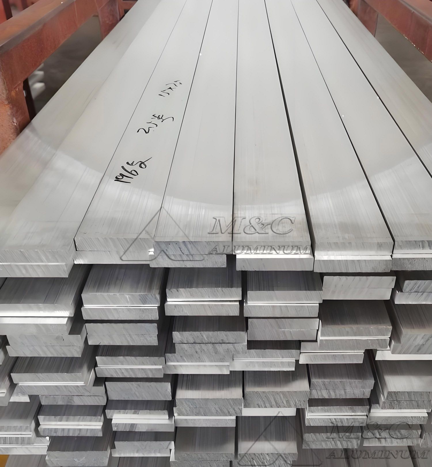6061-aluminum-flat-bar.jpg